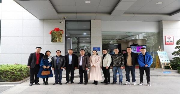 图片2.jpg 图片2.jpg