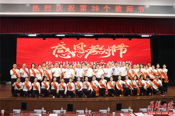 图片 1.jpg 图片 1.jpg