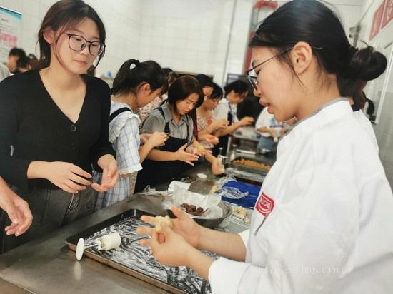 图片2.jpg 图片2.jpg