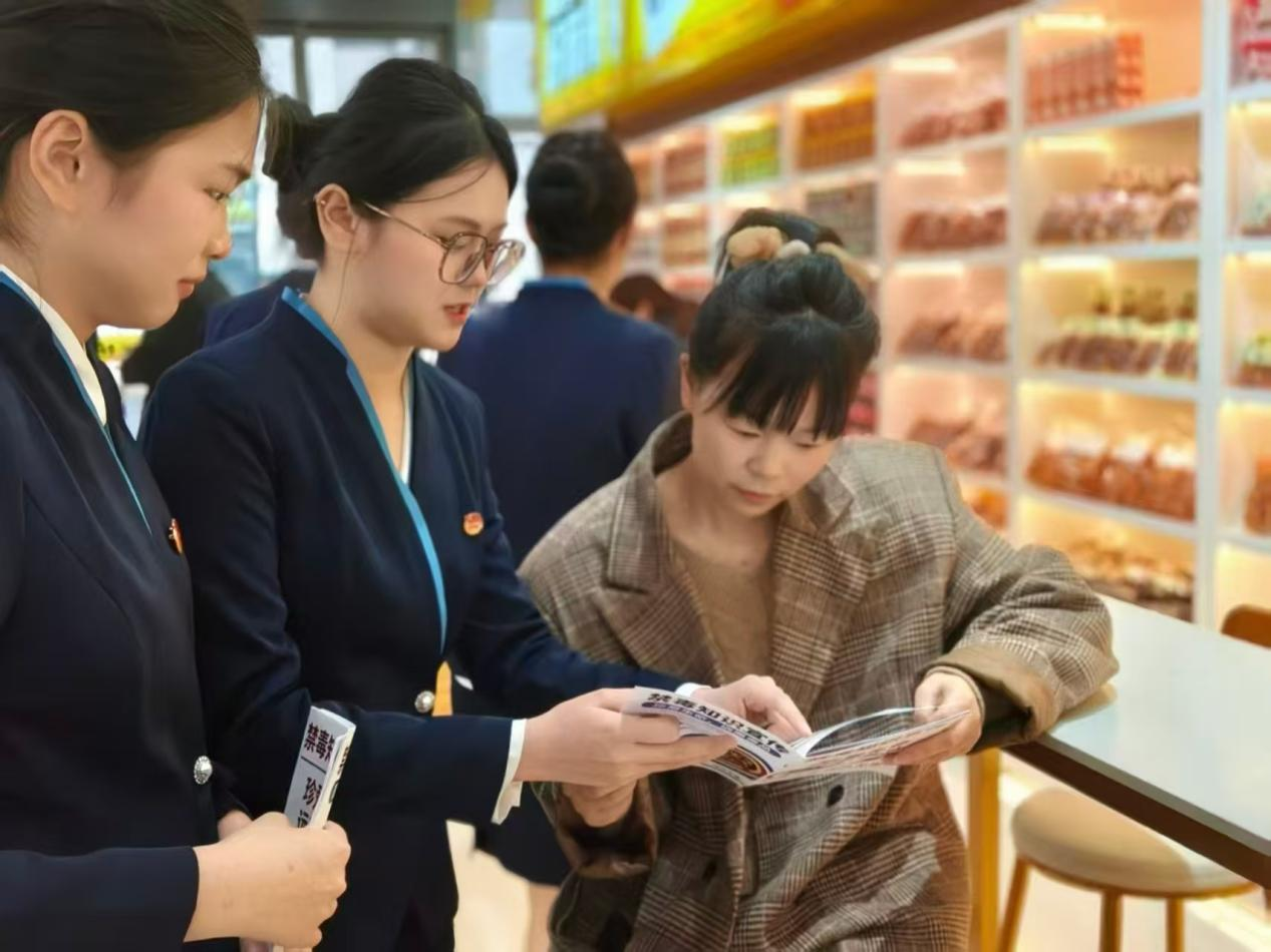 图片1.png 图片1.png