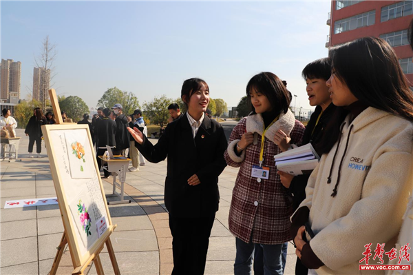 长沙商贸旅游职院1_副本.png 长沙商贸旅游职院1_副本.png