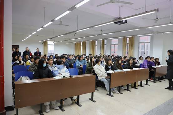 说明: C:\Users\lenovo\AppData\Local\Temp\WeChat Files\cd9d77653769420851c6e9a6bdcb618.jpg
