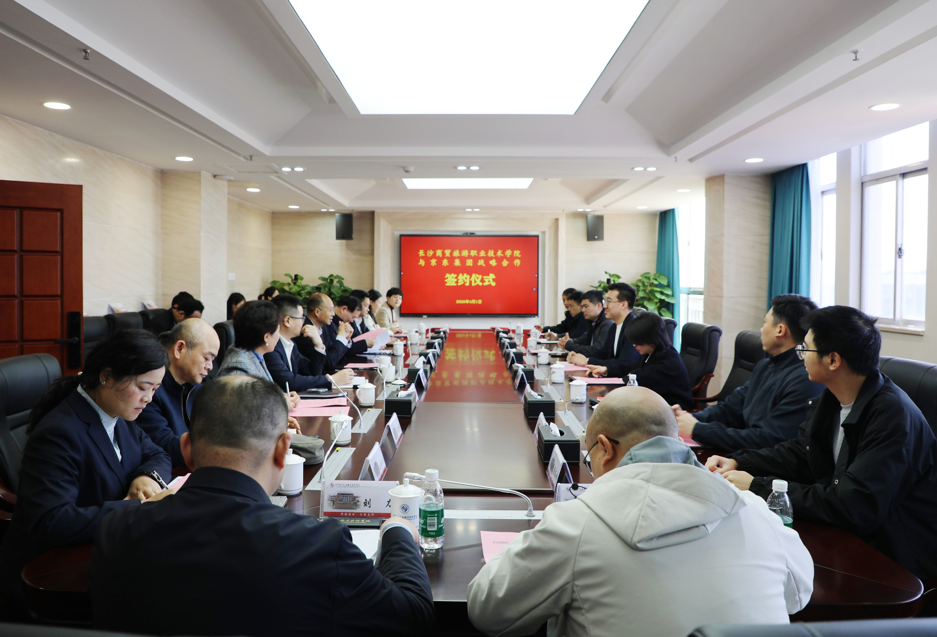 图片2(1).png 图片2(1).png