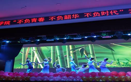 说明: BA864EF408EA338F0BCEFD552B7B8DA3
